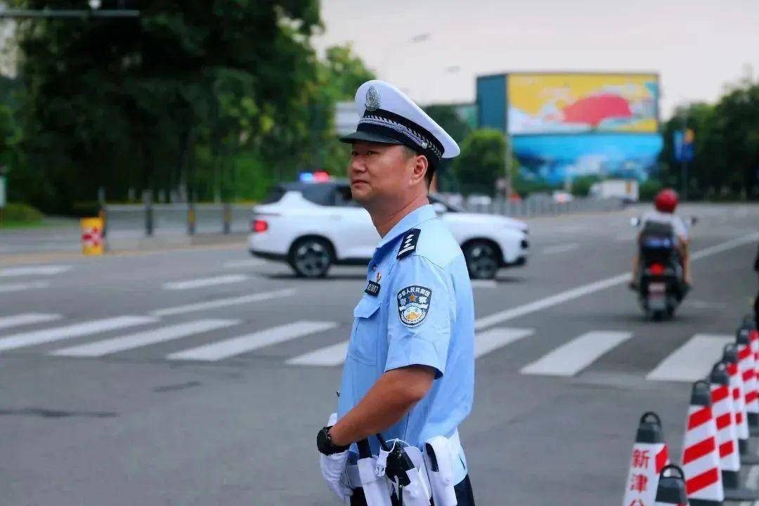 新津公安为大运盛会交上"平安答卷"_场馆_成都_安保