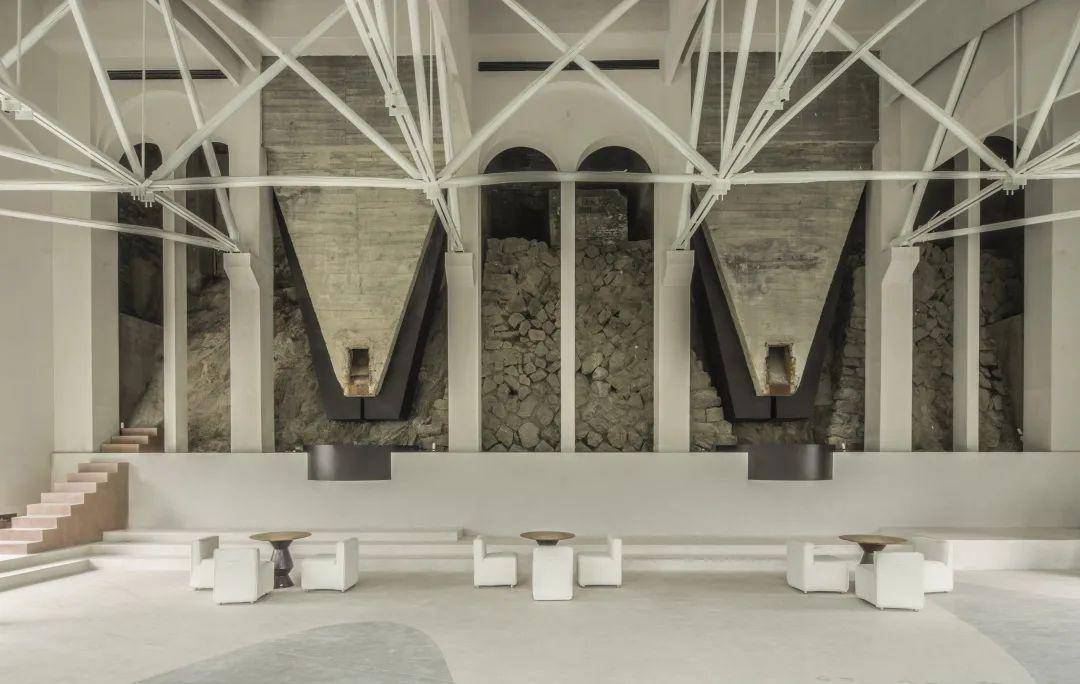 丽水景宁悬崖间畅玩云镜天空泳池民宿,避暑遛娃丨那云温泉度假村_文化