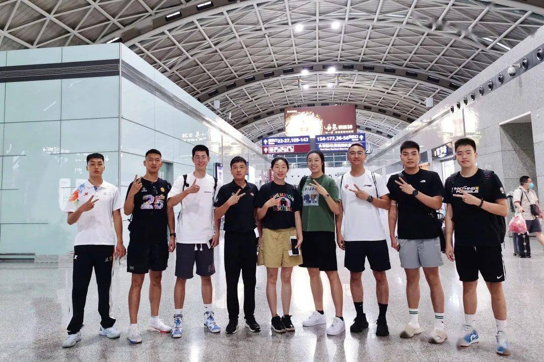 级裁判考试过程中,四川篮协积极组织四川考生备考,郑军,罗立,杜溪源