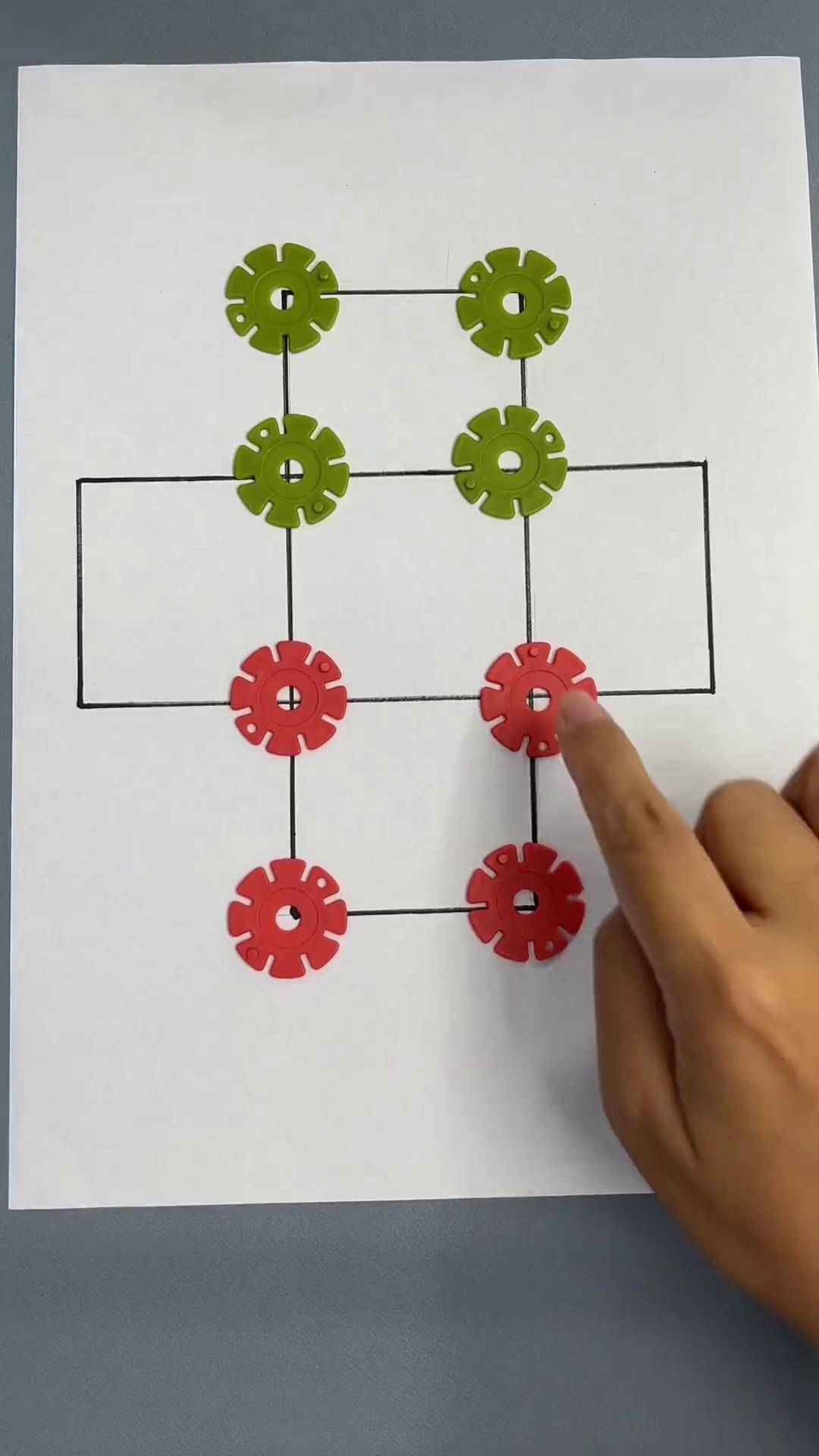 鸡毛蒜皮益智游戏,简单好玩,锻炼孩子逻辑思维能力专注力 一起来玩吧