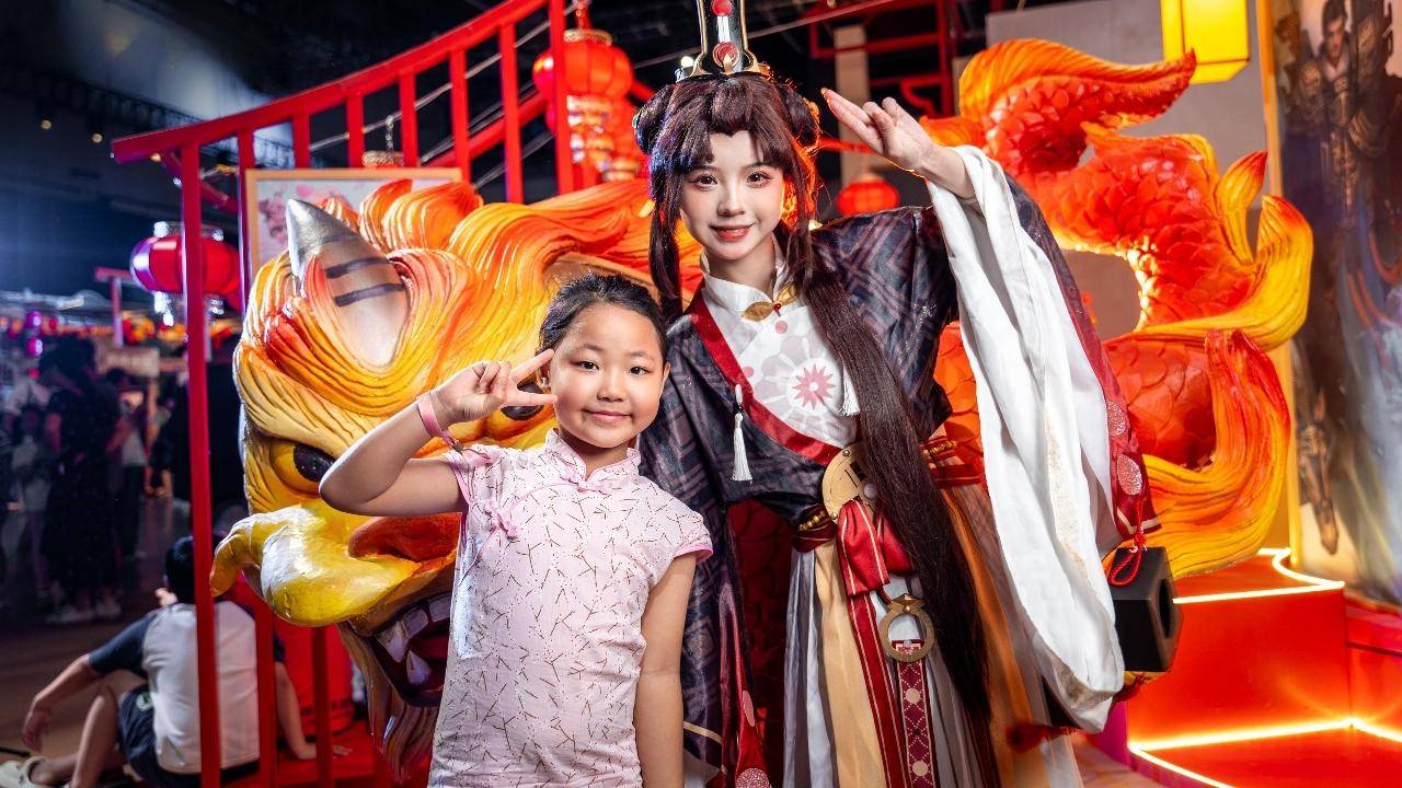 莫文蔚现场献唱《永生所爱》 手游《大话西游》2023嘉年华盛典闪耀郑州