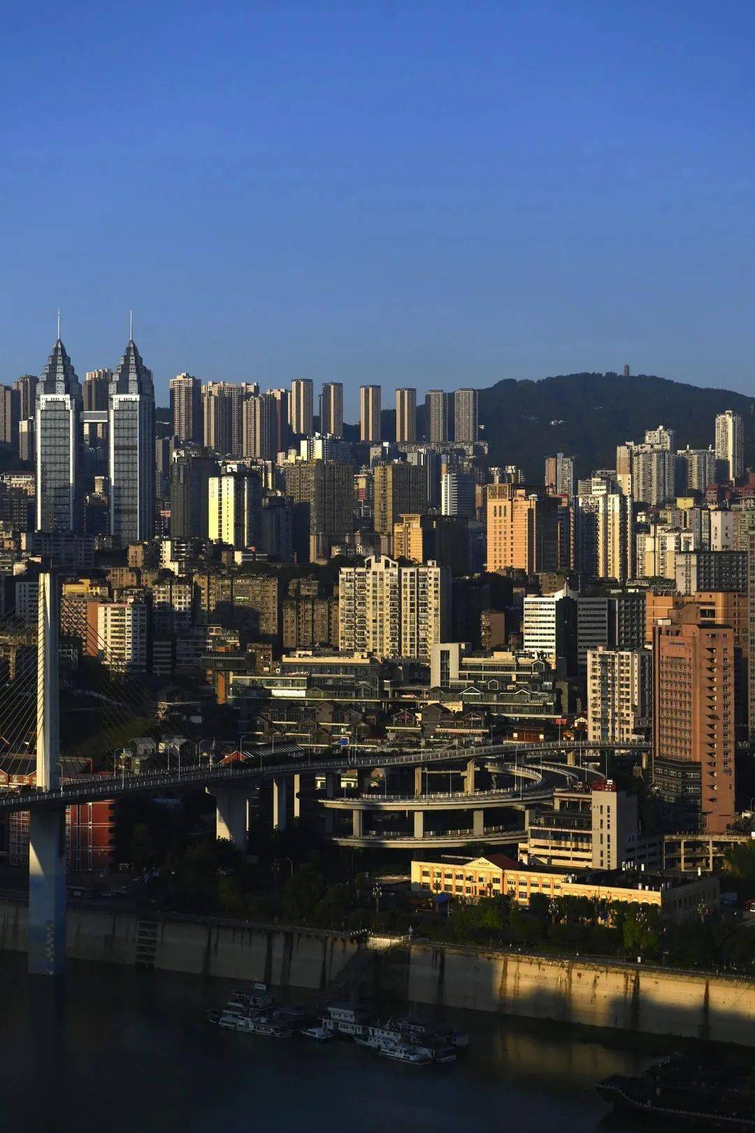 光影中的涪陵城_阳光_内容_城市