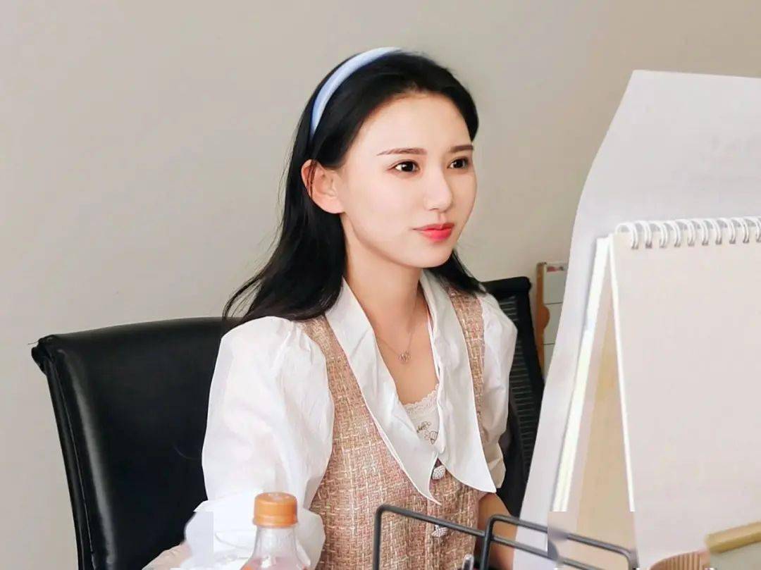 @2023级萌新，你们的辅导员们“七”待已久，“夕”望与你相遇