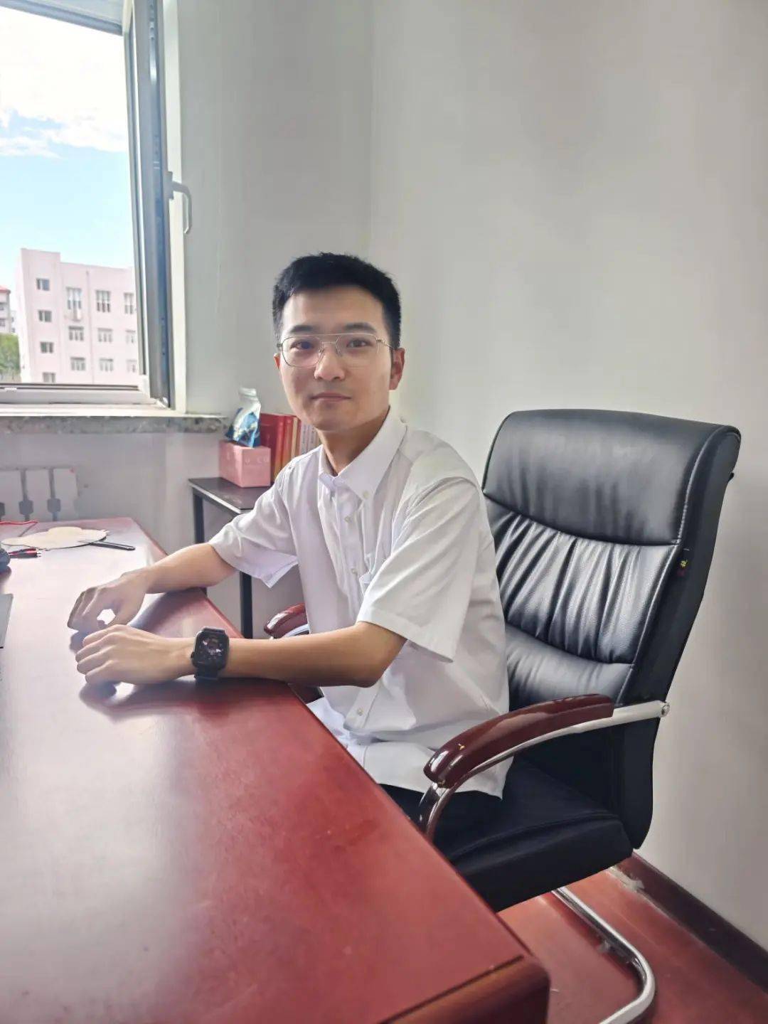 @2023级萌新，你们的辅导员们“七”待已久，“夕”望与你相遇