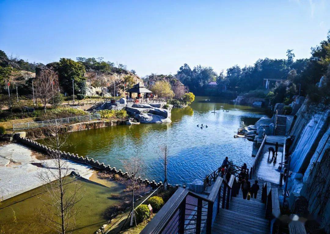 石狮:宝盖山石窟公园_休闲_景观_景点