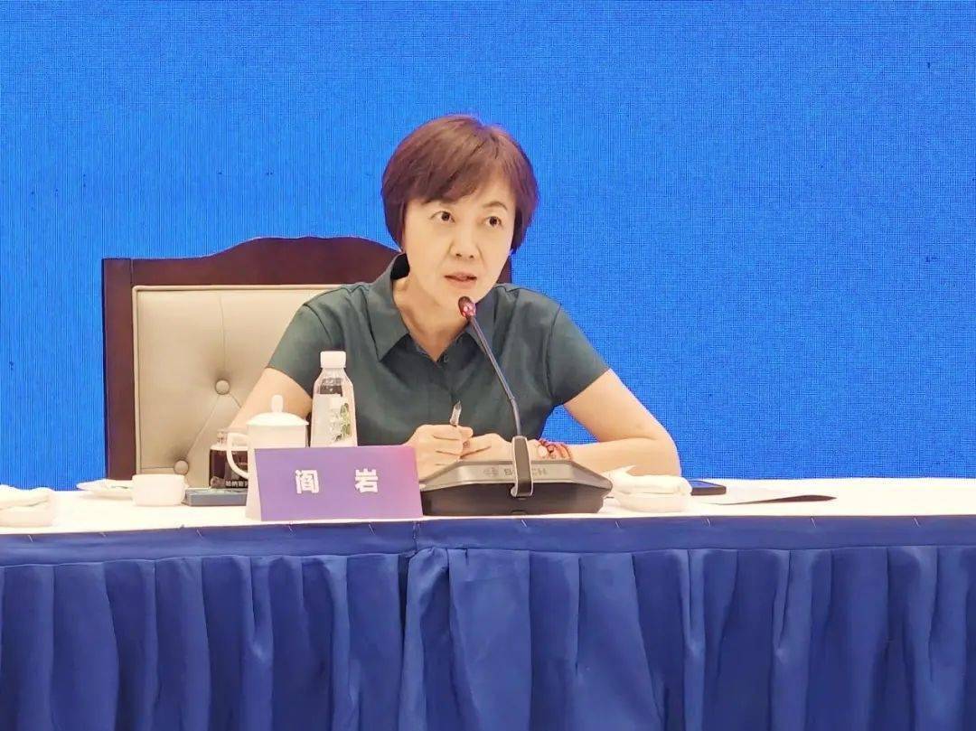 中国纺织信息中心党委书记,中国纺联社会责任办公室主任阎岩表示,袜子