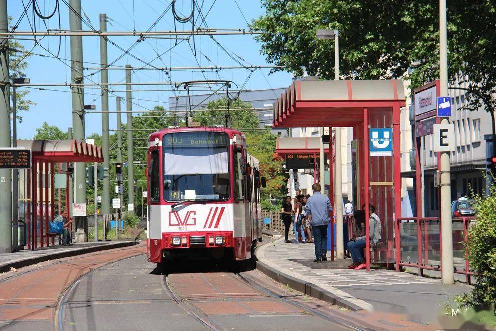 欧洲最大河港——德国杜伊斯堡的有轨电车
