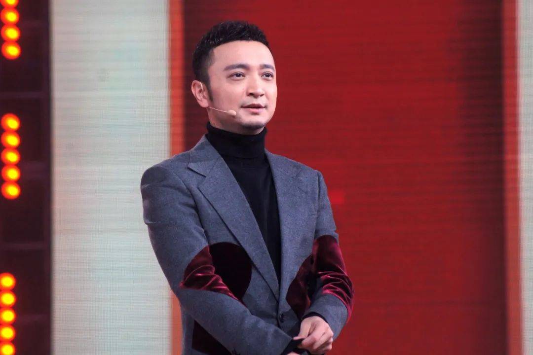 录节目突发意外受伤,央视主持人尼格买提最新回应_中央电视台_频道