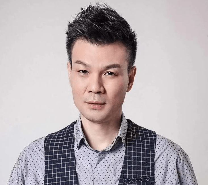 李彬:曾是“主持一哥”,捧红柳岩和谢楠,如今为什么销声匿迹?_节目_人生_表演