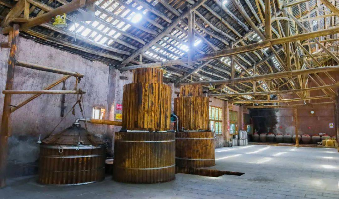 微醺之旅 |打卡酒庄,开启酱香初体验~_烧坊_蒙夜郎_茅台