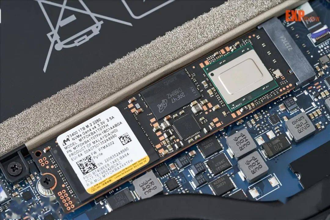 华硕灵耀pro14笔记本评测:轻薄与性能兼得的rtx 40系创作本_接口_支持
