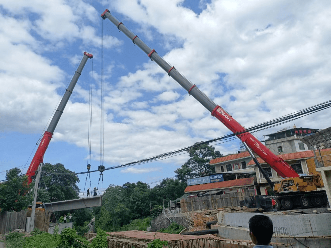 宜章县岩泉圩跨线桥拆除重建工程,项目总投资469万元.