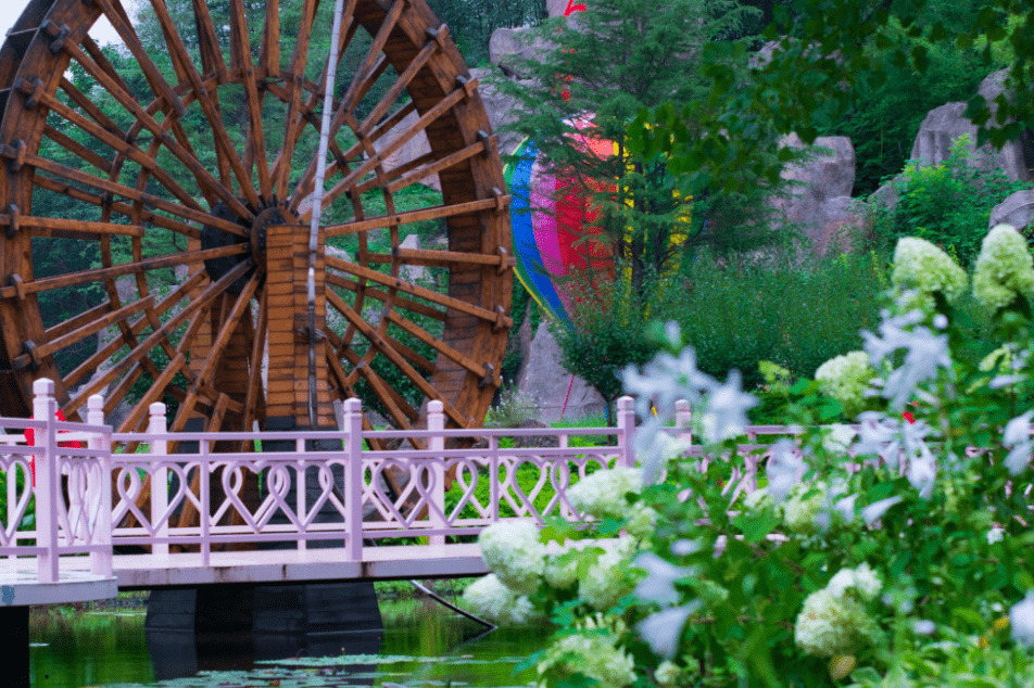 teachers day教师节福利专享特推出教师免门票活动雪山彩虹谷,彩虹