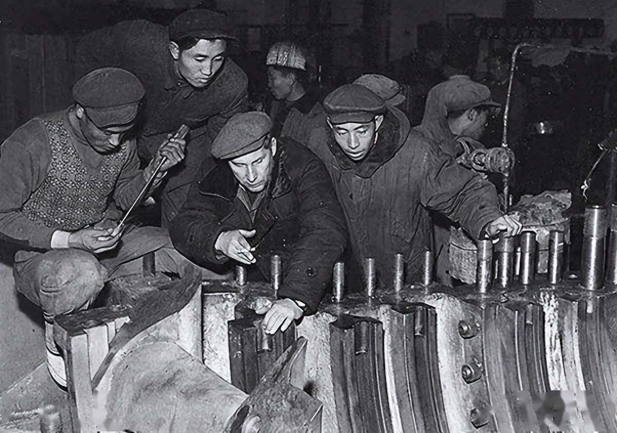 从1949到1976:一五计划苏联为何愿意156重点工程,为何建在北方_项目