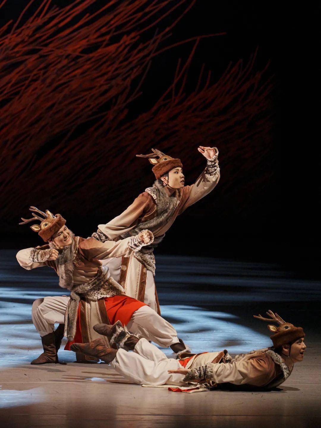 影册|"为人民而舞"--纪念贾作光诞辰100周年舞蹈专场演出_篇章_鸿雁