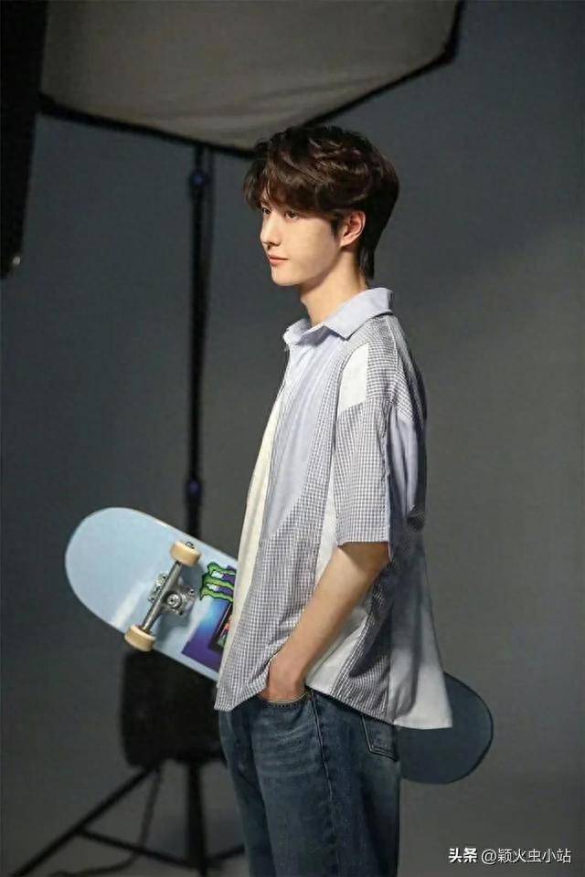 4娱瓜:王一博许凯杨幂成毅张若昀王鹤棣倪妮刘宇宁王子文林一_什么