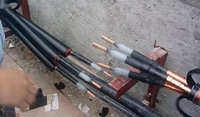 电力电缆头介绍及应用_接头_施工_绝缘