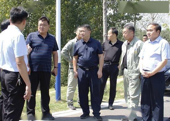 朱暑光一行沿中水,沙河水利用管道线路进行了全程踏