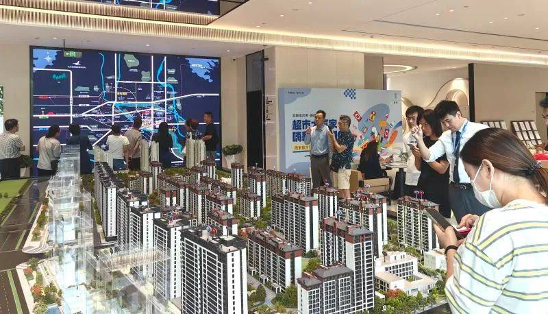 楼市“暖风”为经济复苏注入信心 | 新京报社论_市场_房地产_新政