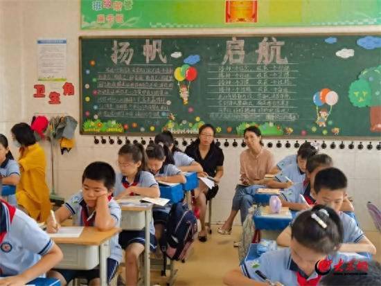 教学督导明方向，精准引领促提升！幸福街小学迎接区教科院小学教学督导活动