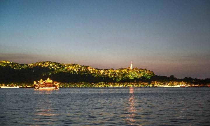 夜晚山水夜景图片图片