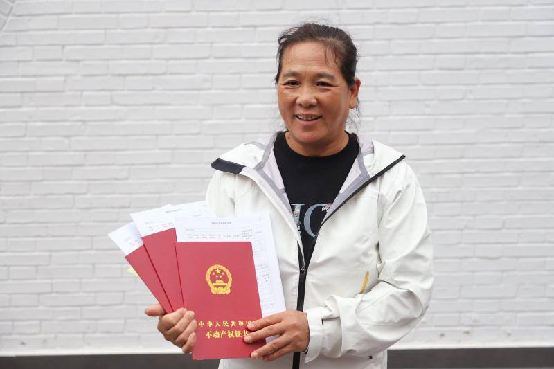 王四营乡于5月18日正式启动第一批办理房产证相关材料的收集工作,在