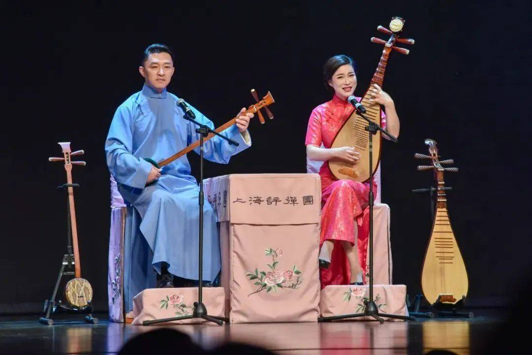 邀请南北曲艺曲种代表专家老师,结合曲种发展历程,个人创作经验,探讨