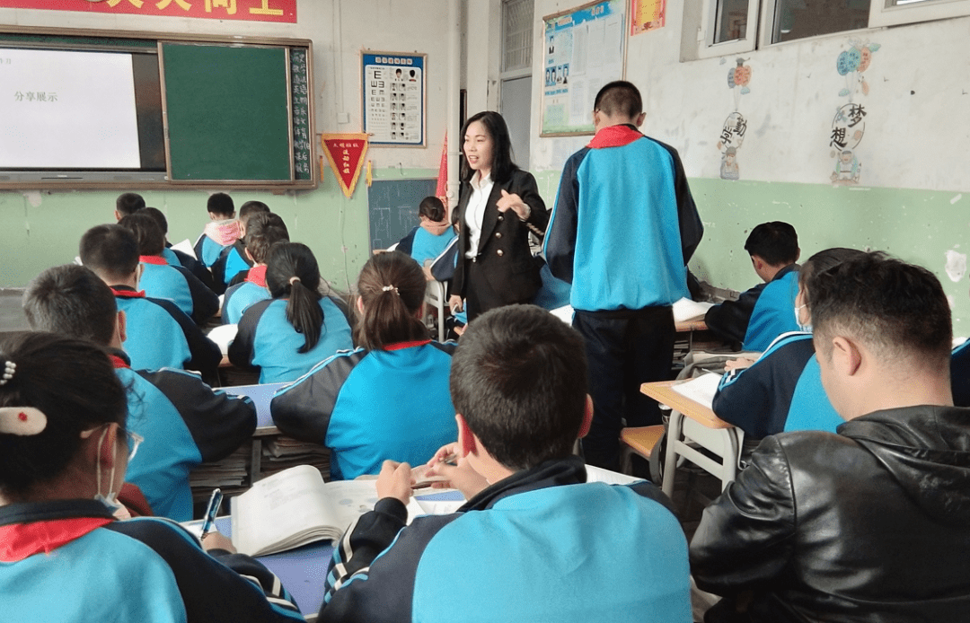 伽师县第四中学图片图片