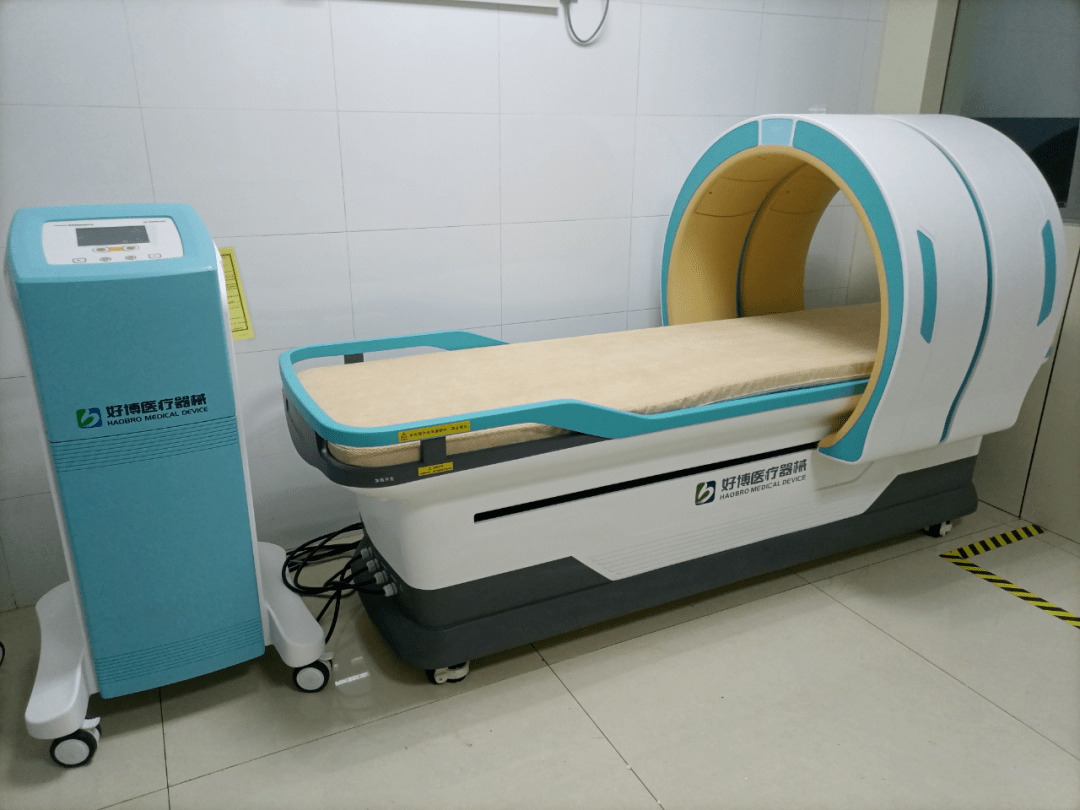 (双能x线骨密度检测仪)病区开放床位38张,拥有美国施乐辉关节镜,美国