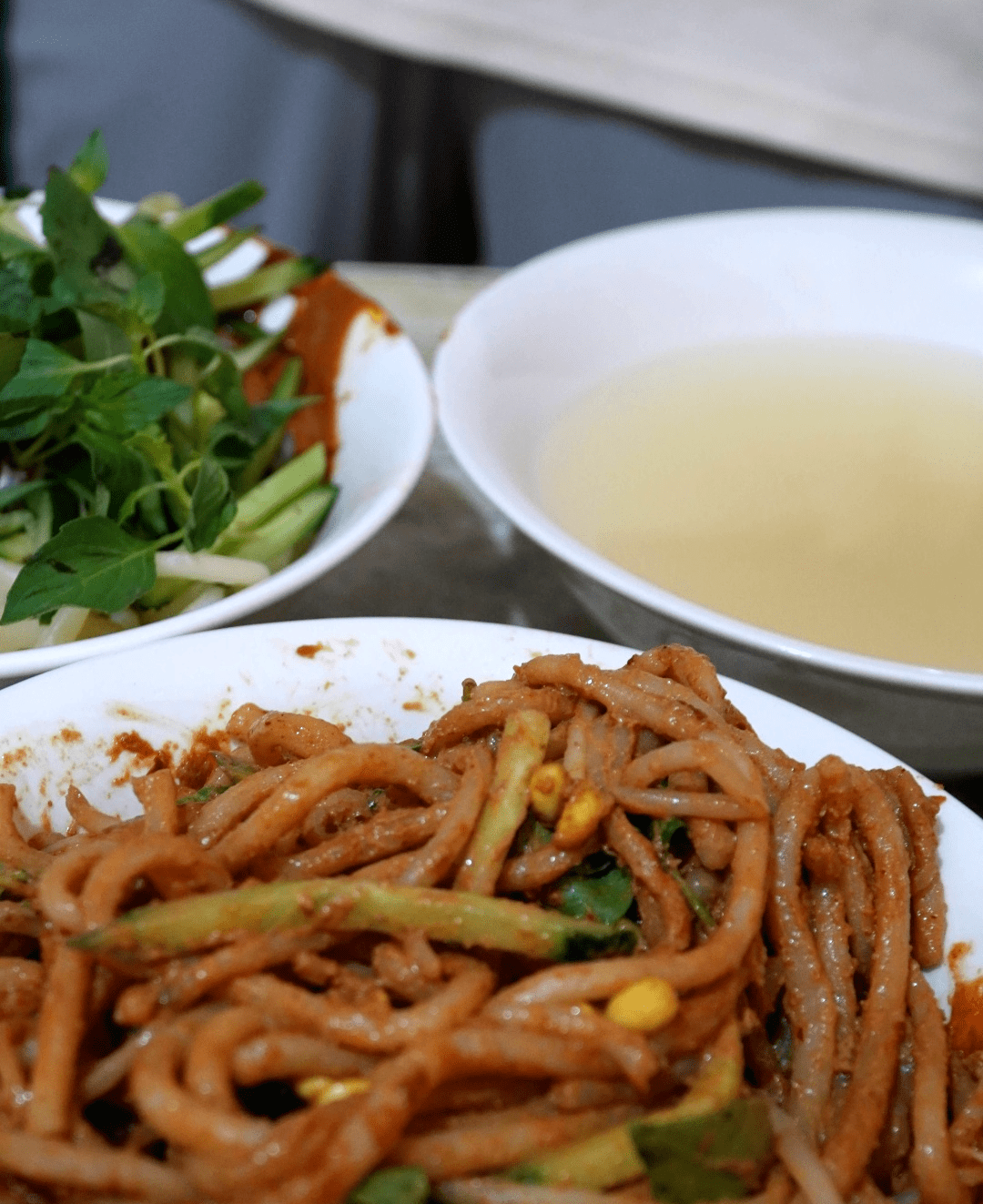老夫妻开了近30年的小店,藏在市中心的老巷里......_格拉_店里_味道