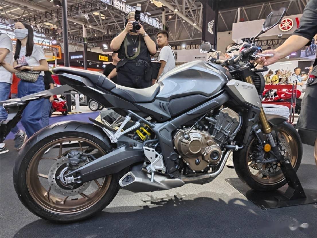 本田之翼再度绽放第21届中国摩博会_车型_旅行_摩托车