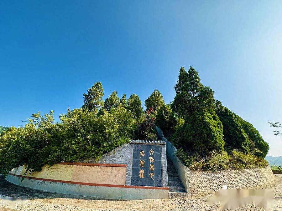 去中阳柏洼山 登高邂逅最美秋天!