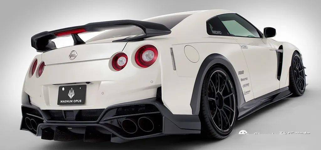 rays gt090 锻造,27孔轻量化开孔,顶级性能车霸气全开的选择 | 酷乐汽