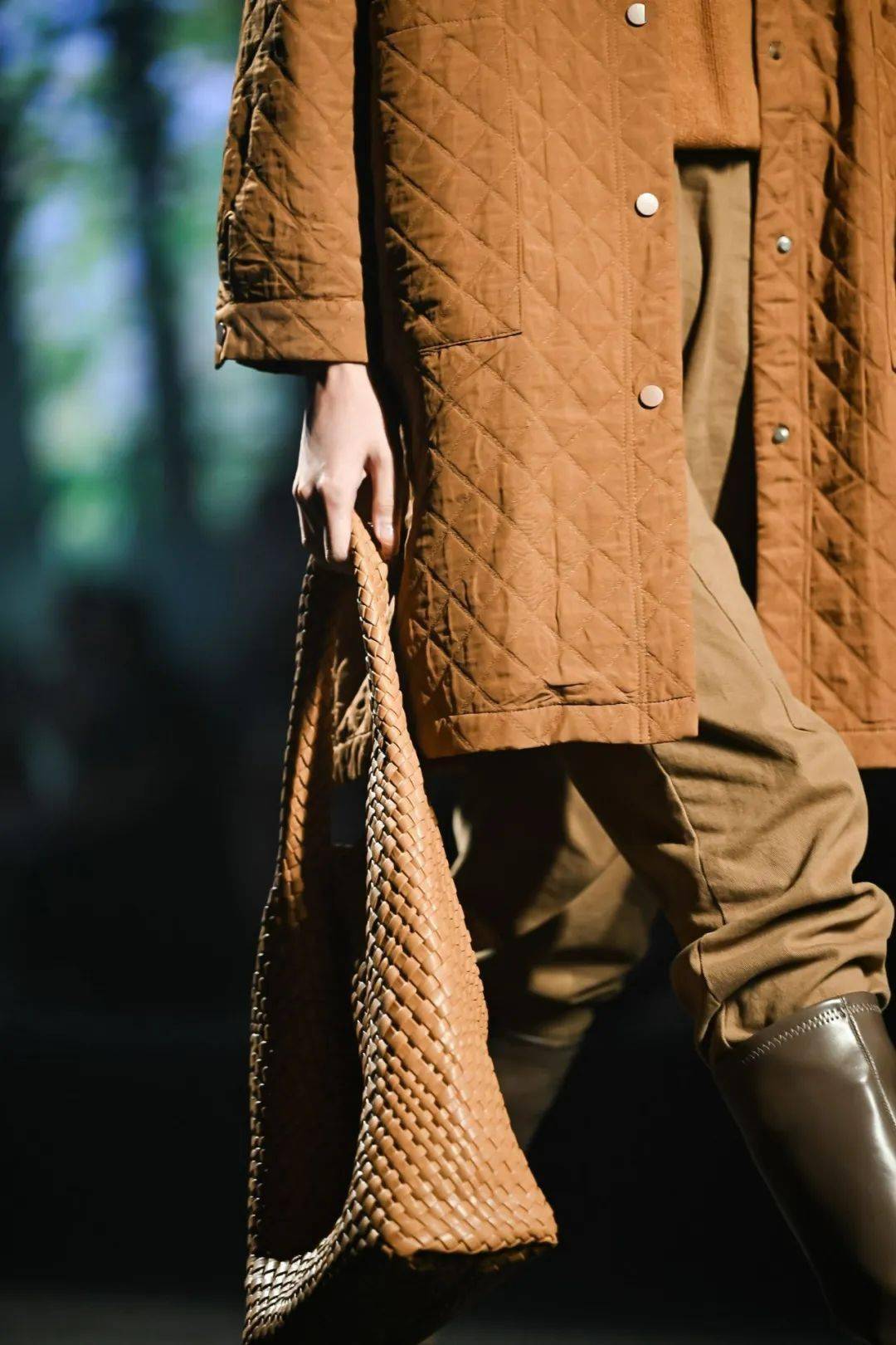 x中港皮具城原创品牌联合发布会,带来异闻,设计·谷,阅前,言午木木