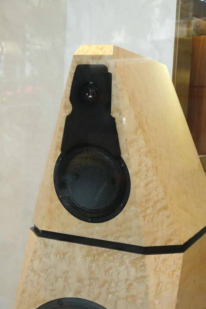 美国盟主avalon acoustics isis signature音箱于国内正式发布_设计