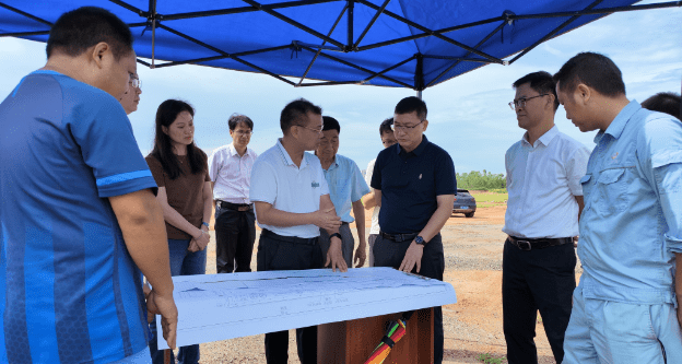 吴卫华调研督导高新区重点项目建设_发展_服务_大道