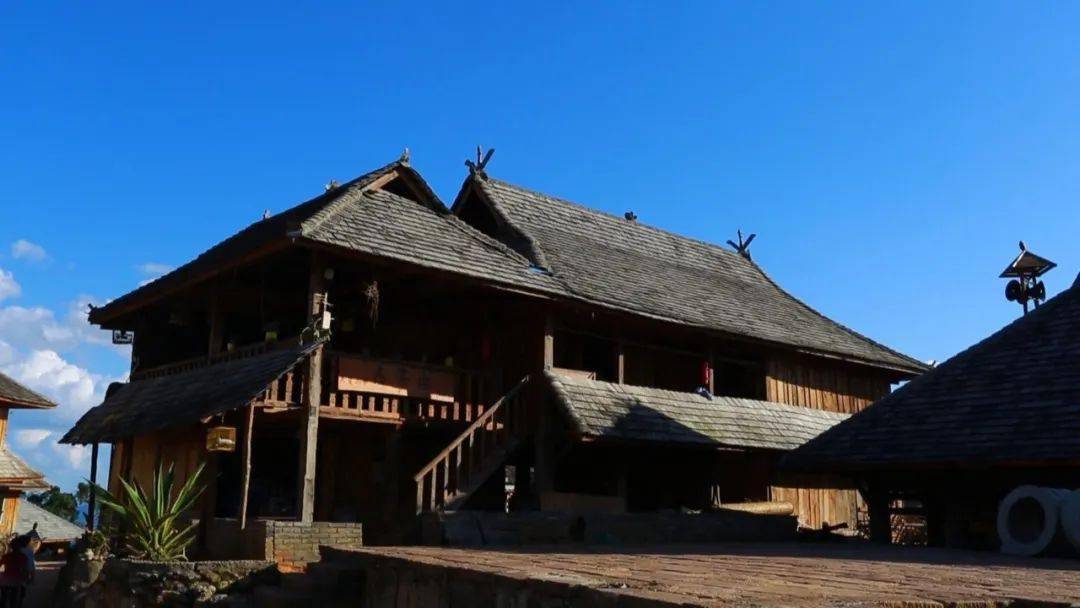 近年来,随着景迈山的知名度越来越高,以及布朗人制茶技艺的提升,翁基