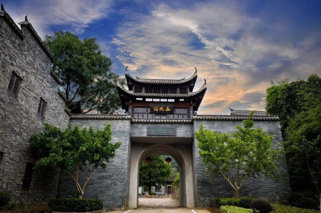 刘秀与习郁君臣同梦的传奇佳话,是鹿门山得名以及