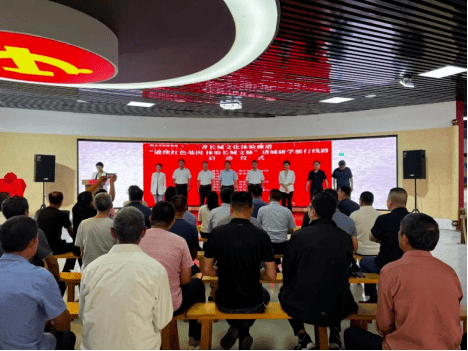 诸城市政府副市长马良和潍坊市委农办四级调研