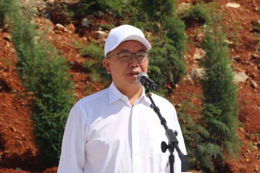 州委副书记,州长马忠俊宣布云南文山市铝基材料暨精深加工产业项目