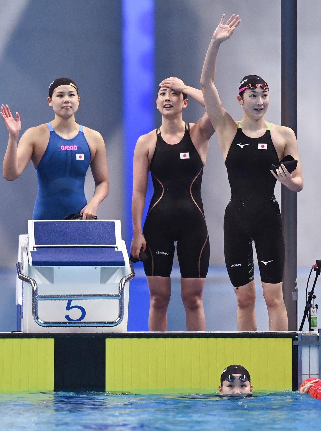 游泳——中国队夺得女子4x100米自由泳接力冠军_新华社_黄宗治_选手