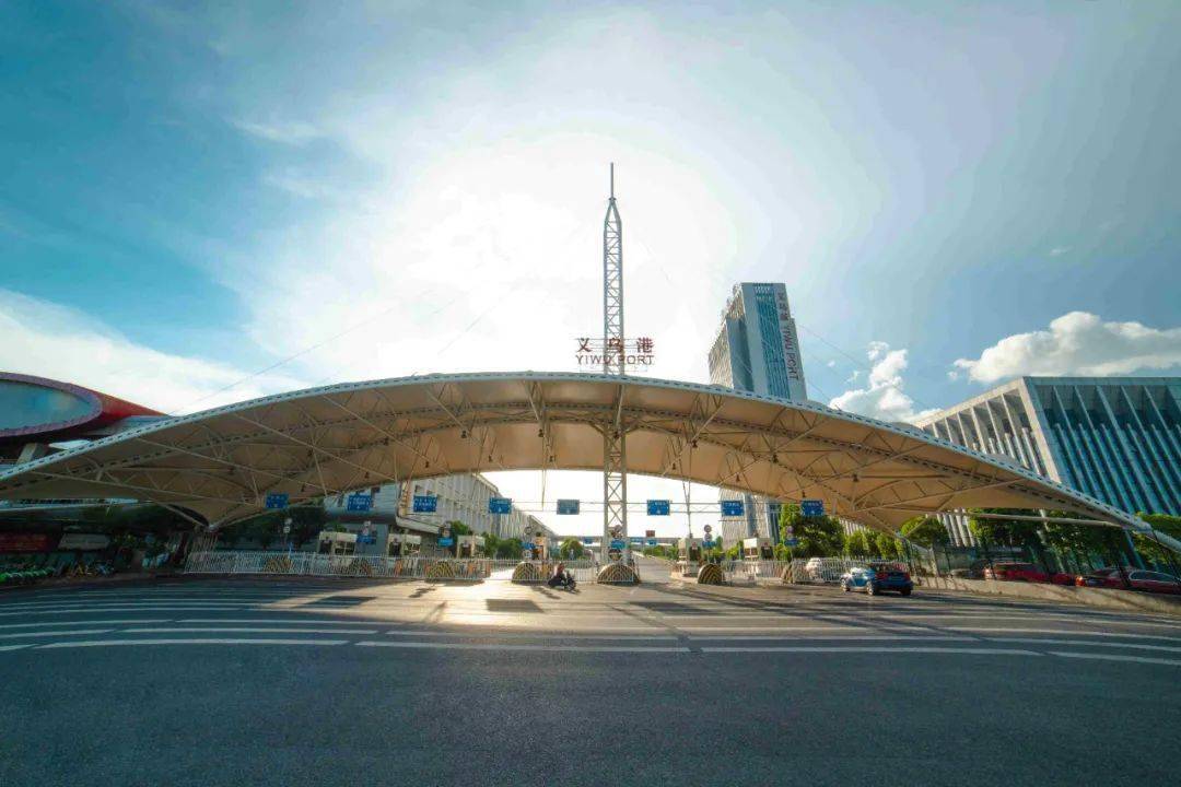 "强港使命 硬核担当"主题融媒体采风活动在金华开展_义乌_班列_联运