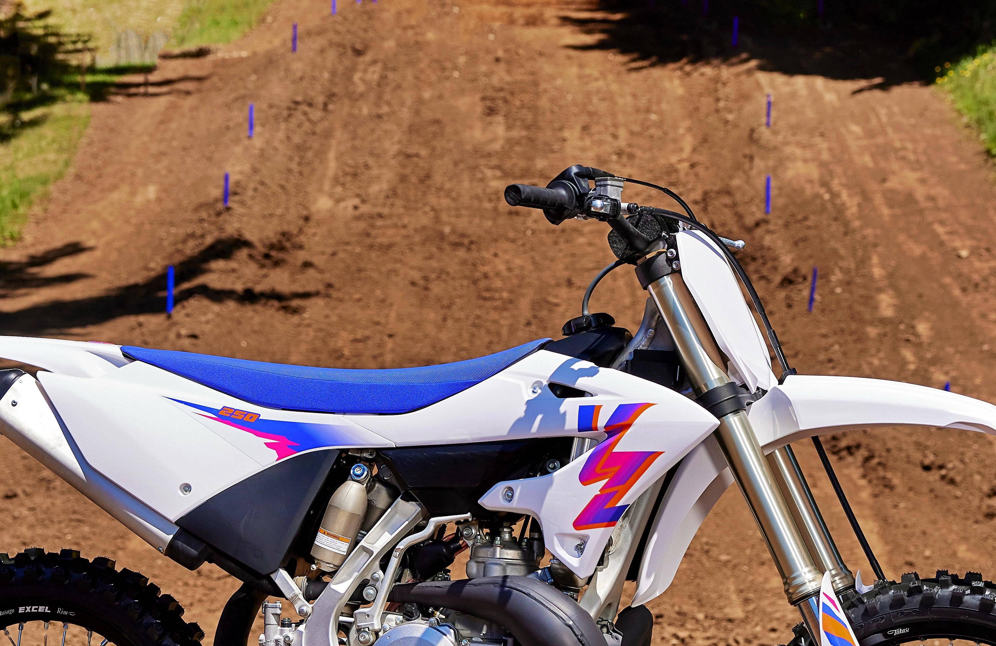 yamaha 2024 yz250lc 五十周年纪念版越野赛车