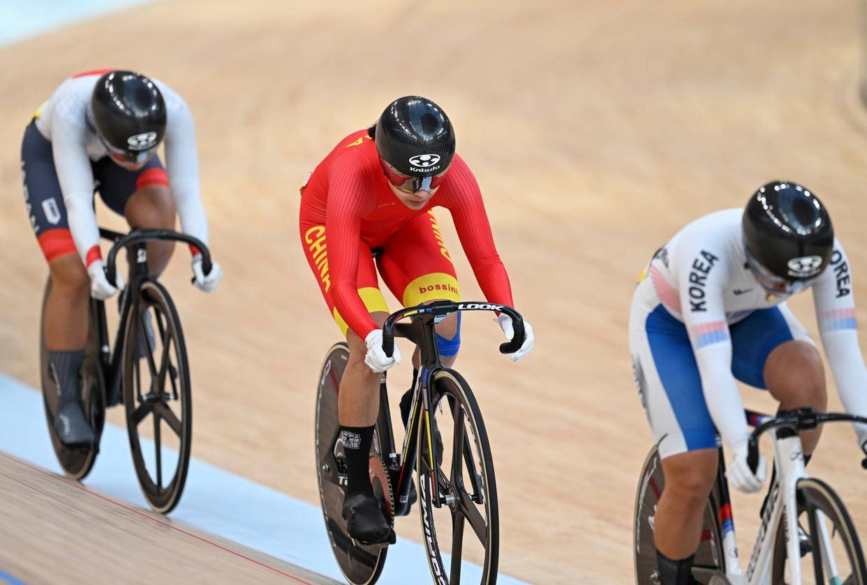 (杭州亚运会)场地自行车——女子凯林赛赛况_新华社_选手_王丽娟