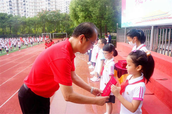 高桥镇小学核酸图片