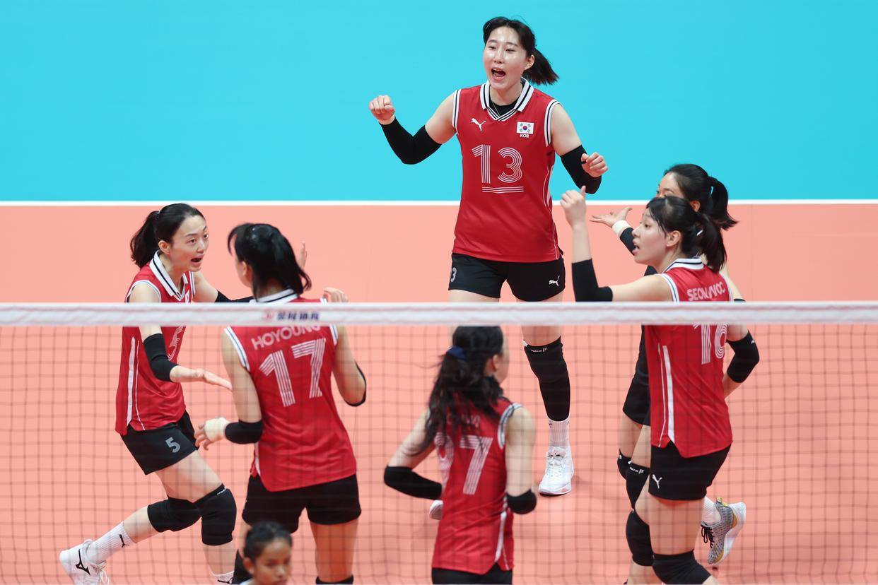 排球——女子排球预赛:韩国队胜尼泊尔队_比赛_新华社_张涛