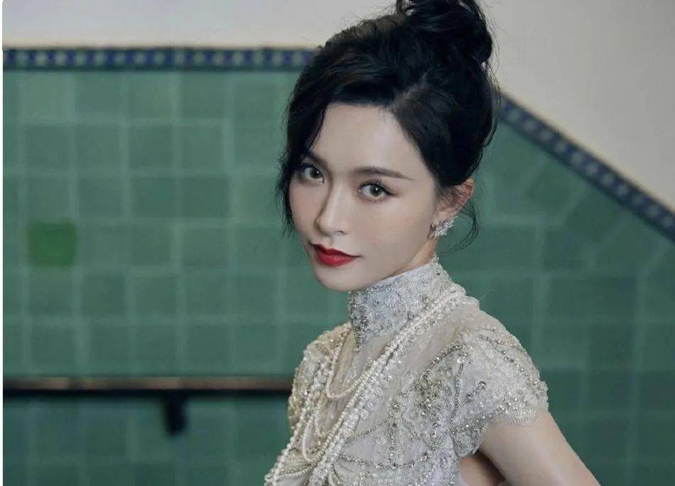 文咏珊拉踩baby?李佳琦有恃无恐?热巴稳了?张凌赫又凉了?