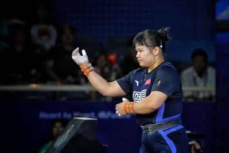 梁小梅夺得杭州亚运会举重女子87公斤级金牌_赵迪_梁璇_高清