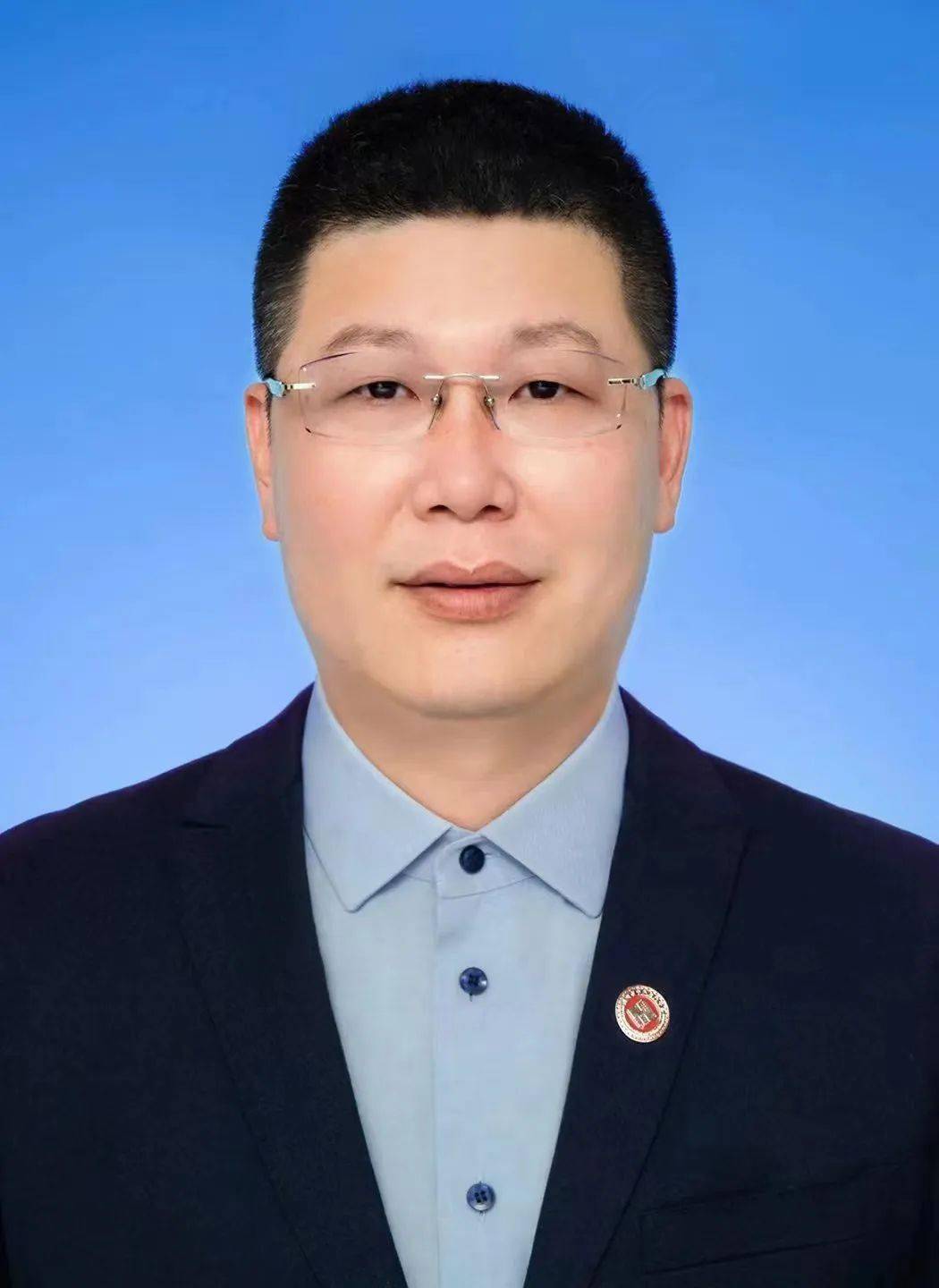 中小企业在西安的家part 01西企协分会会长01分会会长陈金催刘辉