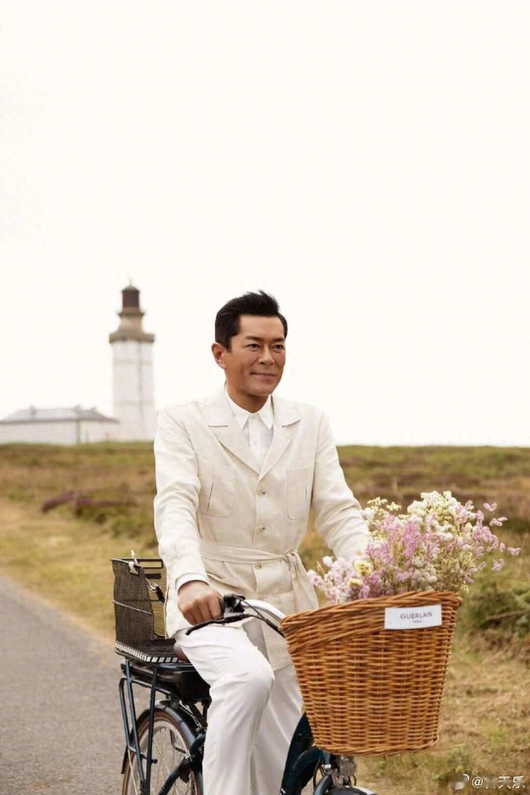 携好友古天乐出席活动,被指清瘦不少_宣萱_因为_对方